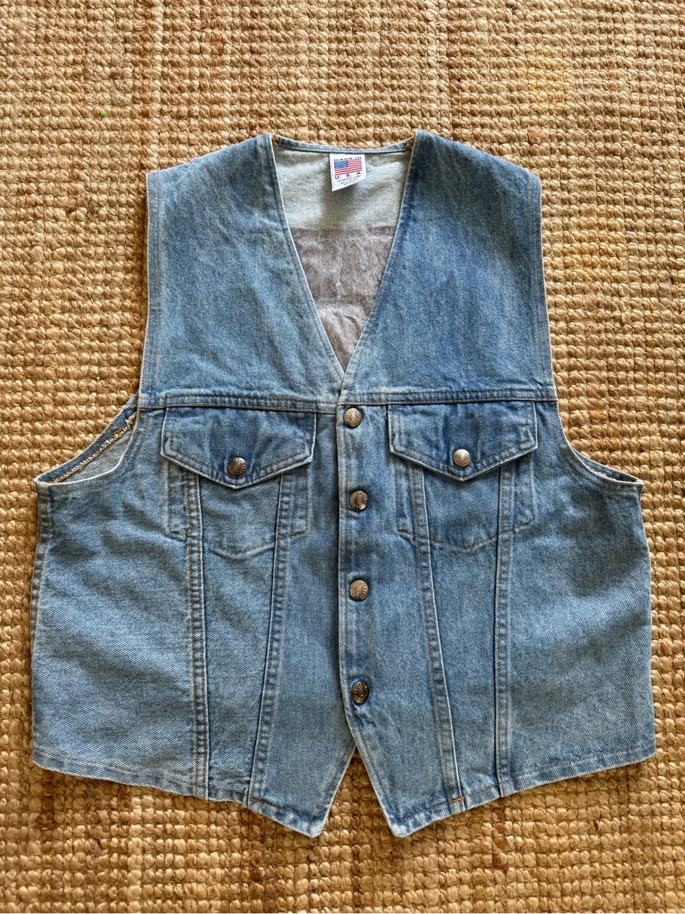 Vintage USA Made Arkansas Razorbacks Embossed Denim Vest M Football Game Day - Picture 2 of 8